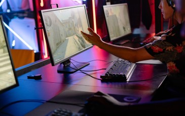 One-Trick czy Flex? Strategia puli w Counter Strike 2, która naprawdę daje awans